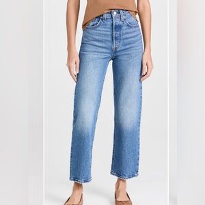 Levi’s Premium Ribcage Straight Ankle Jeans Size 27 Medium Wash